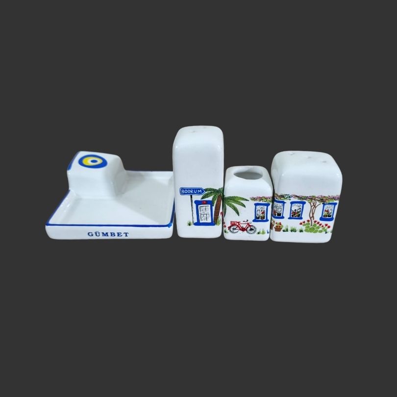 Salt and Pepper Shaker Set