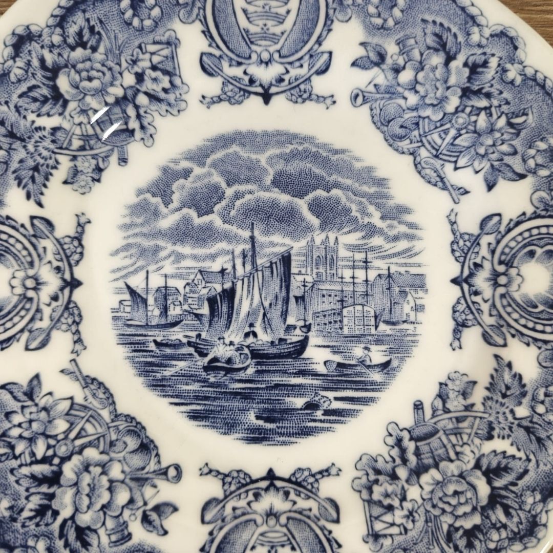 Wall Hanging Plate