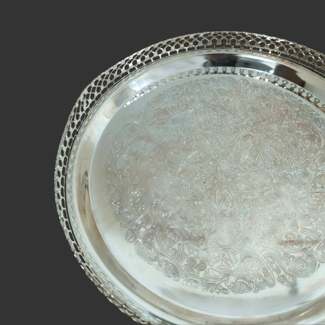 Tray