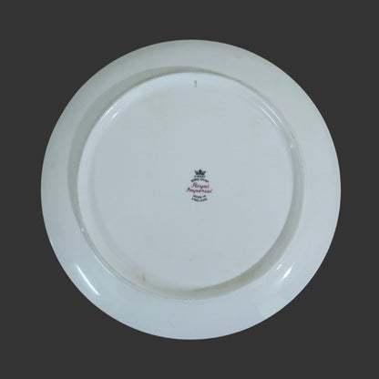 Wall hanging plate