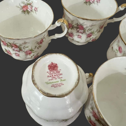 A set of 05 teacups