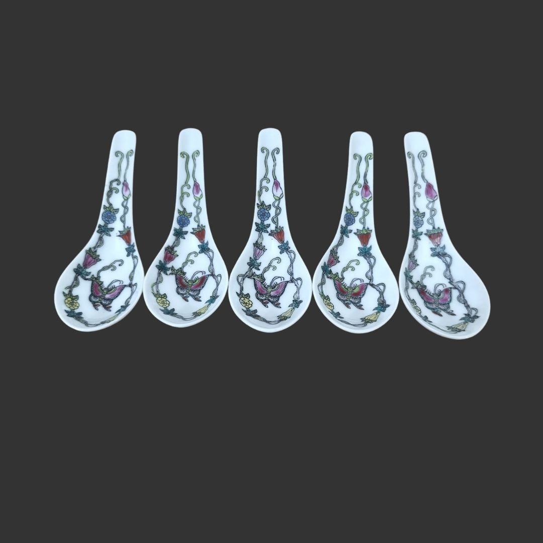 Set of 05 Spoons