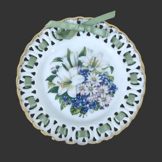 Wall Hanging Plate