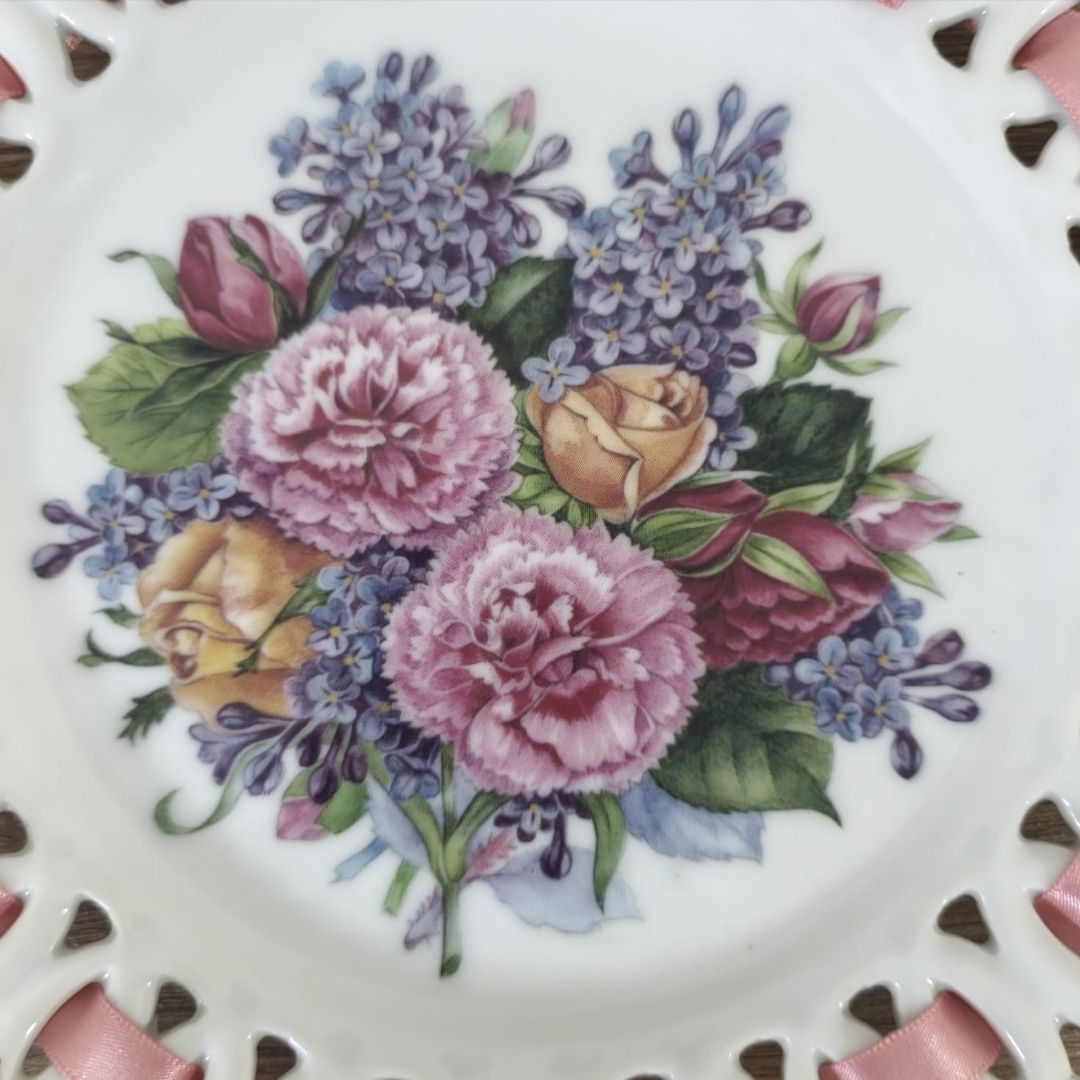 Wall Hanging Plate