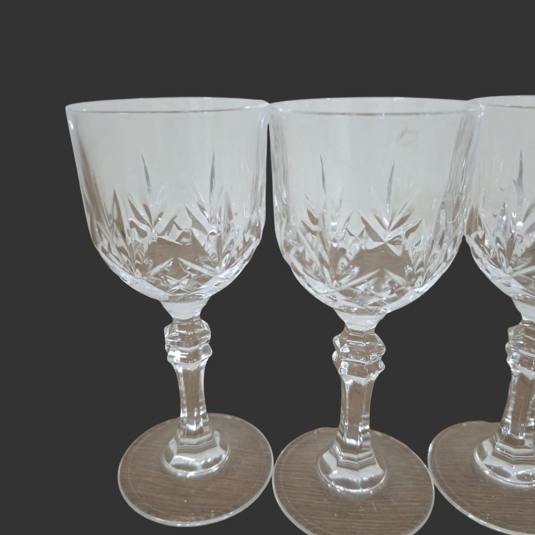 Set of 04 Glasses