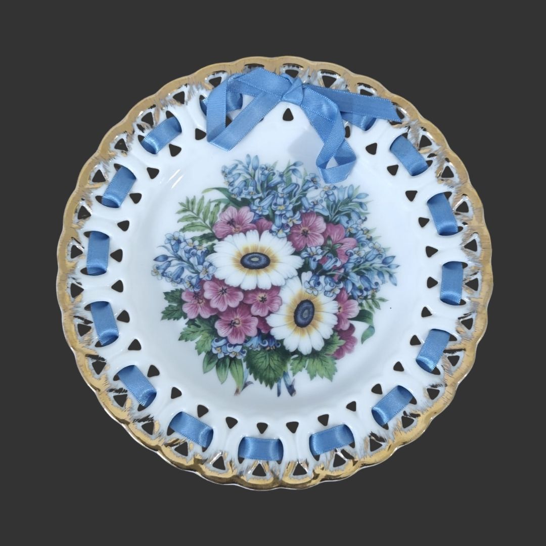 Wall Hanging Plate