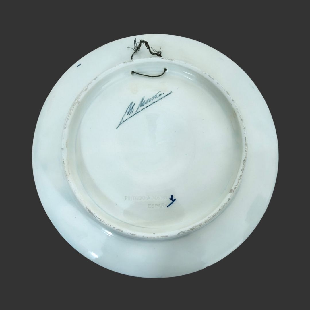 Wall Hanging Plate