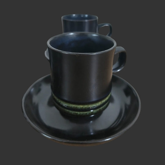 Set of 04 Coffee Cups & Saucers