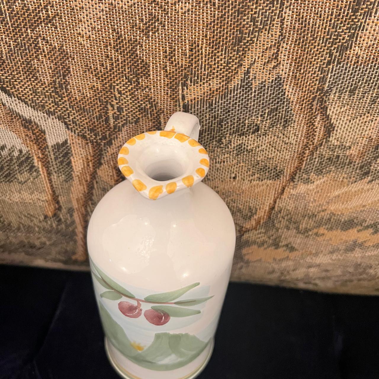 Oil handheld Jug